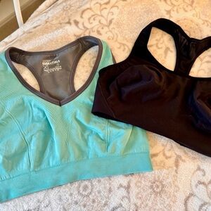 Women's Seamless Sports Bras - Black and Aqua